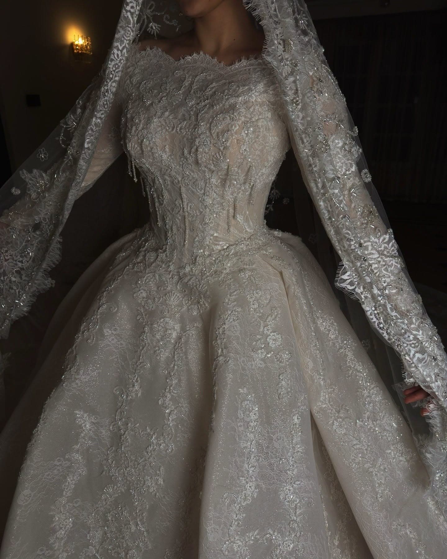 Qamaraya look 8